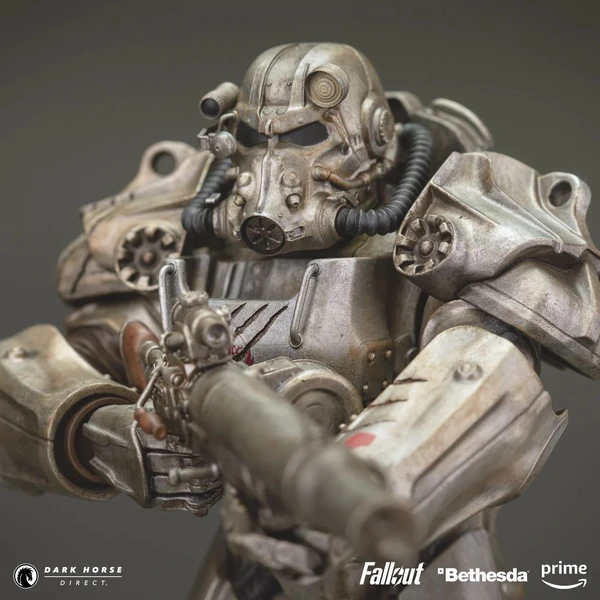 Soška Dark Horse Fallout (Amazon) - Maximus 25,4 cm - Sochy a sošky - Obrázek C0K3000P01