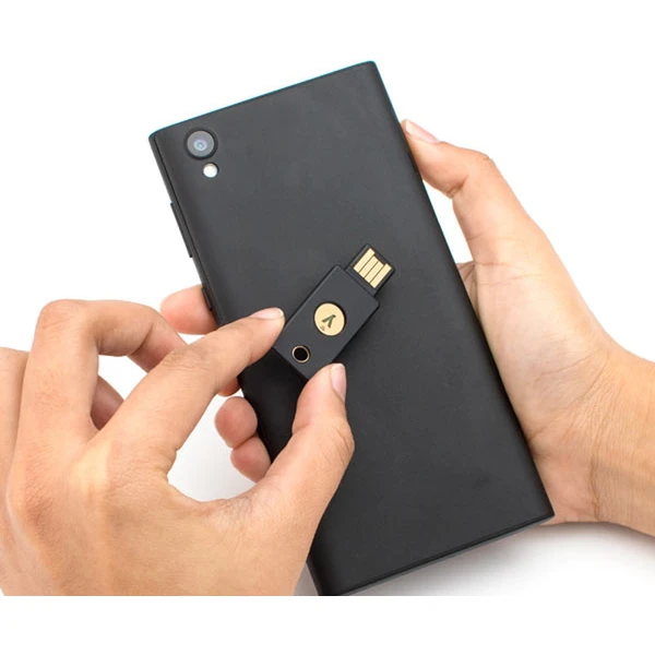 YubiKey 5 NFC - USB-A,  klíč/token s vícefaktorovou autentizac - Ostatní - Obrázek C8ZHF00101