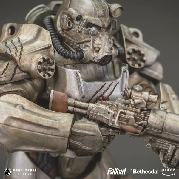 Soška Dark Horse Fallout (Amazon) - Maximus 25,4 cm - Sochy a sošky - Obrázek D0K3000P01