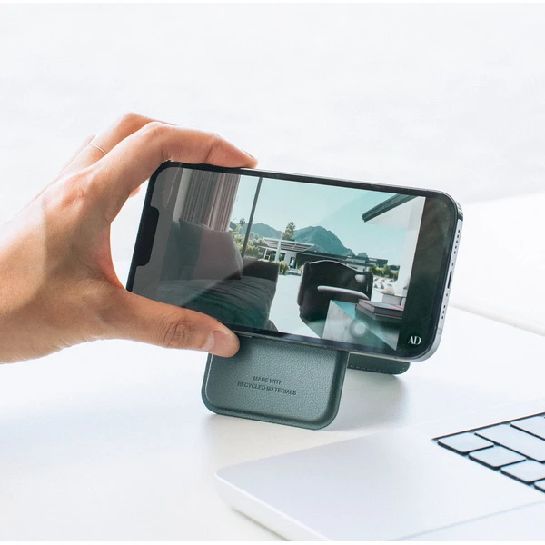 Native Union Active Wallet Stand MagSafe peněženka zelená - Peněženky - Obrázek D31A000P01