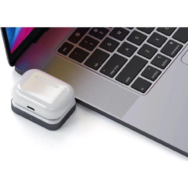 Satechi USB-C Wireless Charging Dock AirPods (5W) vesmírně šedý - Nabíječky - Obrázek E6HT000501