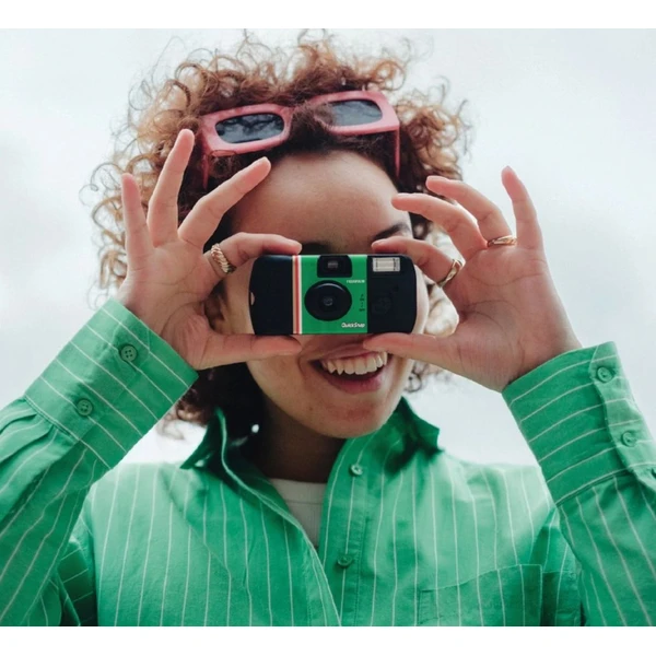 FujiFilm Quicksnap 400 jednorázový fotoaparát (135/27) - Fotoaparáty - Obrázek EATF000P01