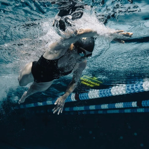 FORM Smart Swim 2 chytré plavecké brýle černé/žluté - Brýle - Obrázek ET6G000K01