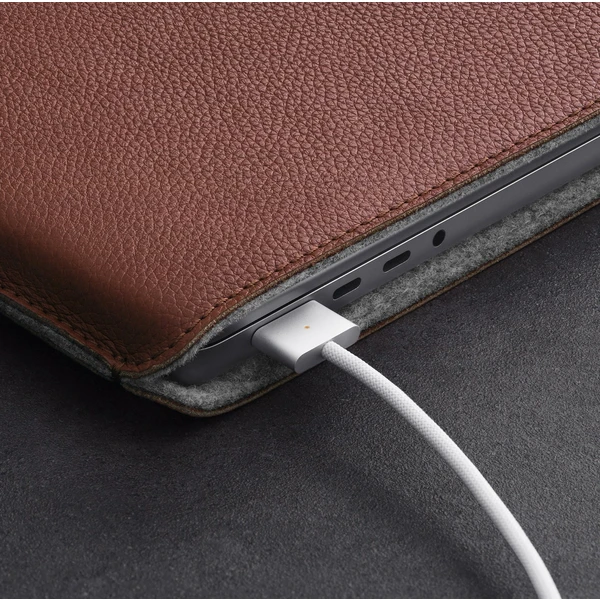 Woolnut kožené Sleeve pouzdro pro 14" MacBook Pro hnědé - Pouzdra - Obrázek G5SR100501