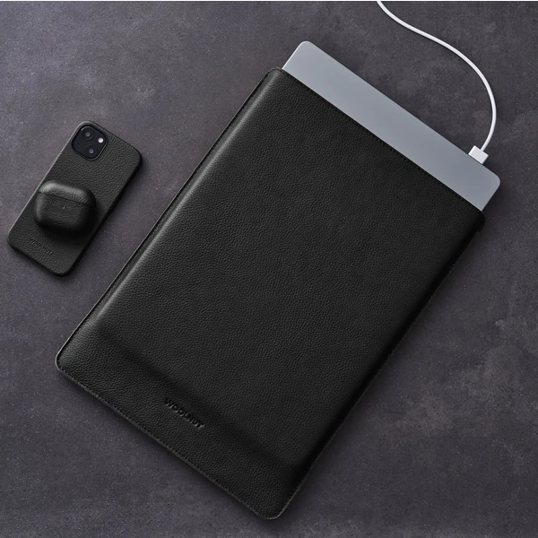 Woolnut kožené Sleeve pouzdro pro 16" MacBook Pro černé - Pouzdra - Obrázek I6SR100501