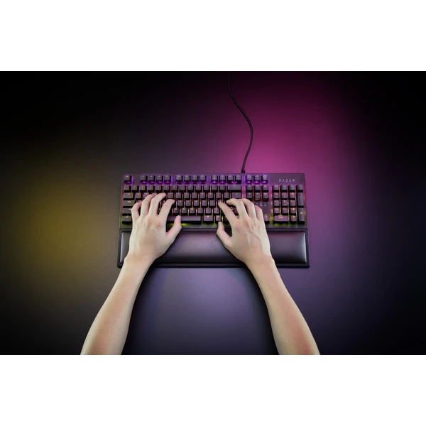 Razer Wrist Rest (Leatherette) podložka pod zápěstí černá - Opěrky - Obrázek IIRT300301