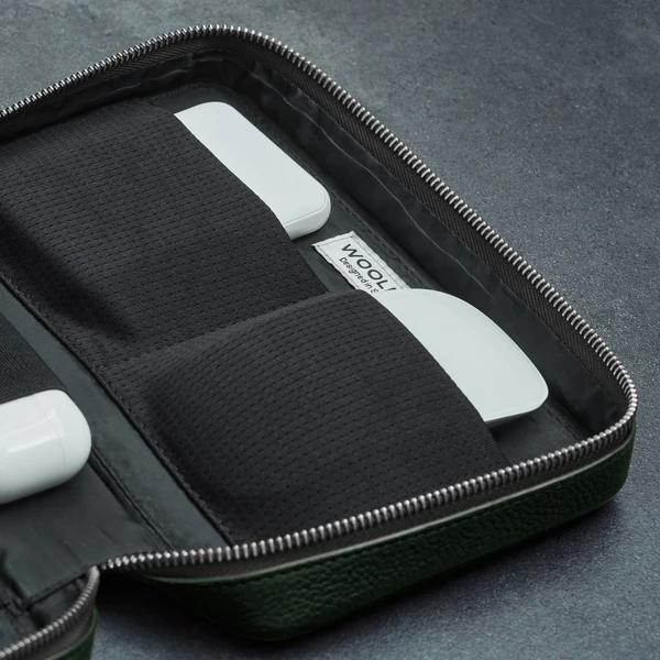 Woolnut kožený Tech Organizér tmavě zelený - Organizéry - Obrázek L1Q4000701