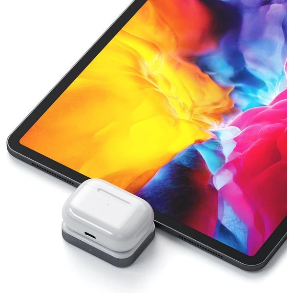 Satechi USB-C Wireless Charging Dock AirPods (5W) vesmírně šedý - Nabíječky - Obrázek L5AT000501