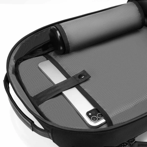 MyBalo Cole minimalistický business batoh na notebook černý - Batohy - Obrázek M9AE000K01