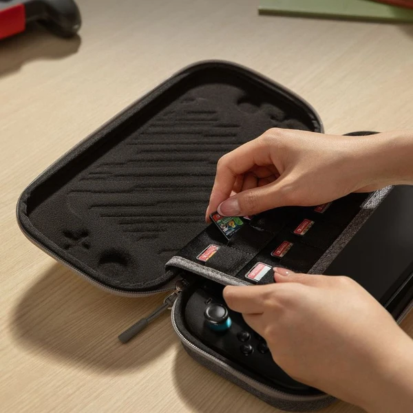 tomtoc Slim Case pouzdro pro Switch 2 šedé - Brašny - Obrázek MQ9H000K01