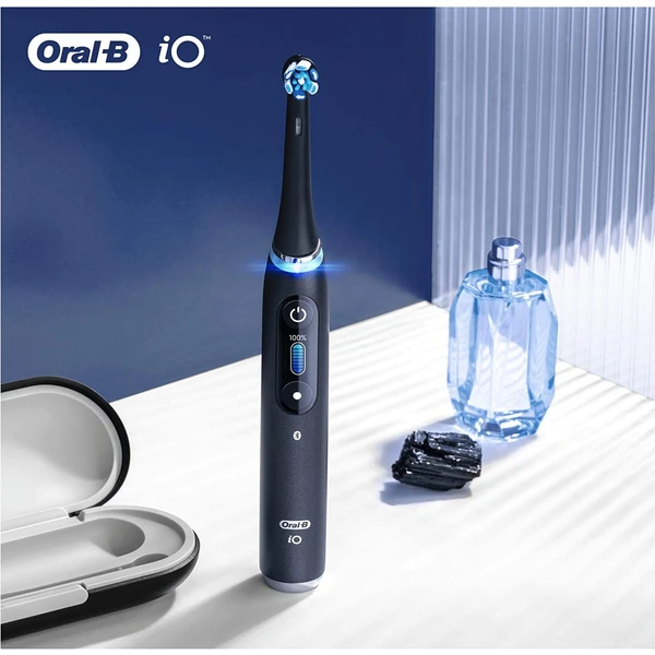 Oral-B iO Ultimate Clean náhradní hlavice (4 ks) černé - Zubní kartáčky - Obrázek N0MNF00101