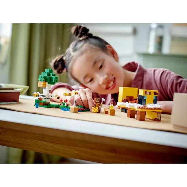 LEGO® Minecraft® 21241 Včelí domek - LEGO - Obrázek NAS5000L01