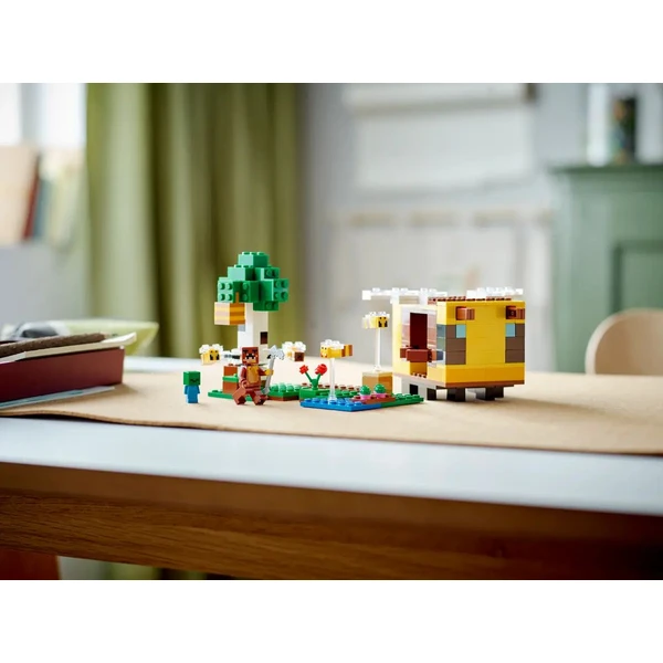 LEGO® Minecraft® 21241 Včelí domek - LEGO - Obrázek OAS5000L01