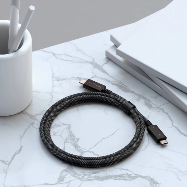 Satechi Thunderbolt 4 Pro napájecí kabel 8K 240W 1m černý - Kabely a redukce - Obrázek OH00000J01