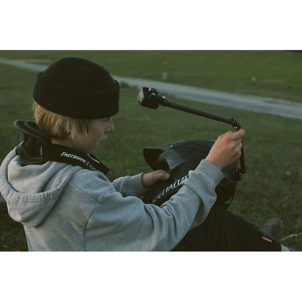 GoPro Boom + nalepovací držáky - Držáky - Obrázek P443000701