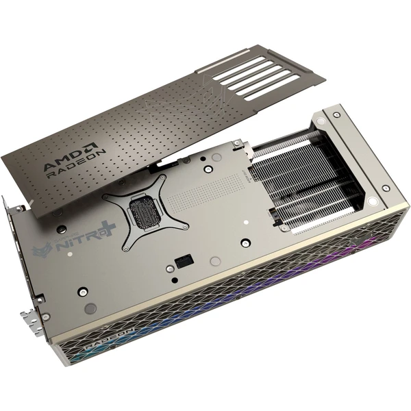 Sapphire NITRO+ AMD Radeon RX 9070 GAMING OC 16GB - Grafické karty - Obrázek P4LE000L01