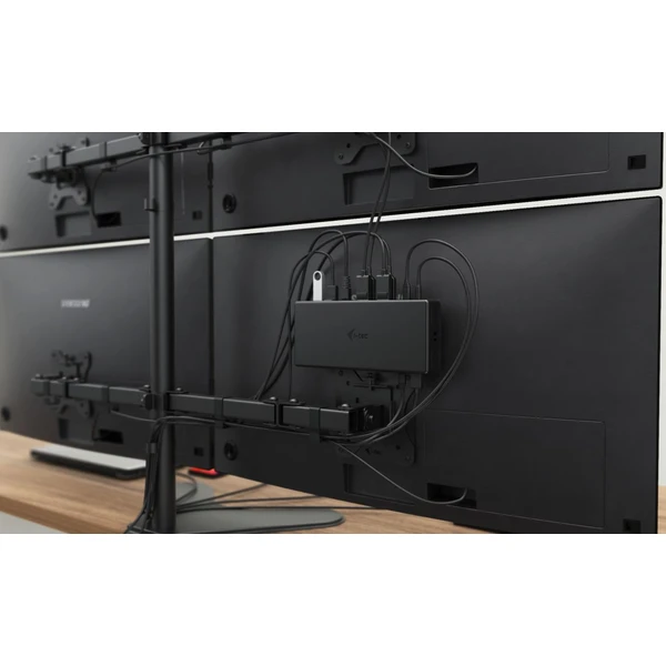 i-tec USB-C Quattro Display Docking Station with Power Delivery 85 W - Dokovací stanice - Obrázek PLRN200401