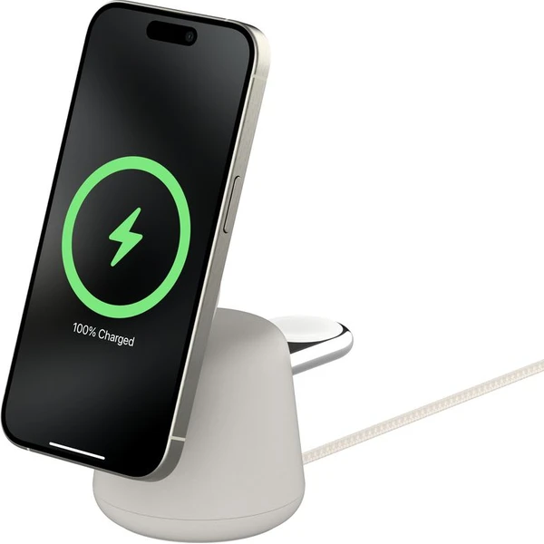 Belkin BOOST CHARGE™ PRO Qi2 15W 2v1 Nabíjecí MagSafe stojánek pro iPhone/Apple Watch/AirPods písečn - Nabíječky - Obrázek Q4ZM000K01