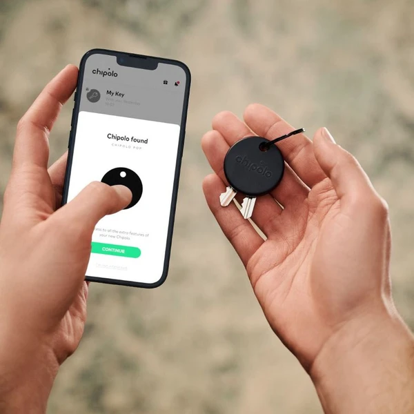 Chipolo POP Bluetooth lokátor černý - Lokátory - Obrázek QGIE000O01
