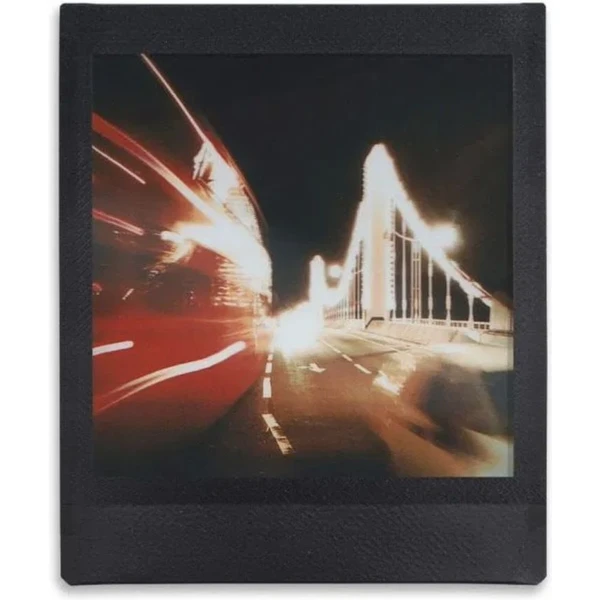 Fujifilm Instax Square Black film (10 ks) - Filmy pro instantní fotoaparáty - Obrázek S3Z6000O01