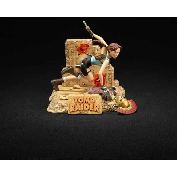 Soška Dark Horse Tomb Raider 1996 - Lara Croft Classic Era 17 cm - Sochy a sošky - Obrázek UABC000K01