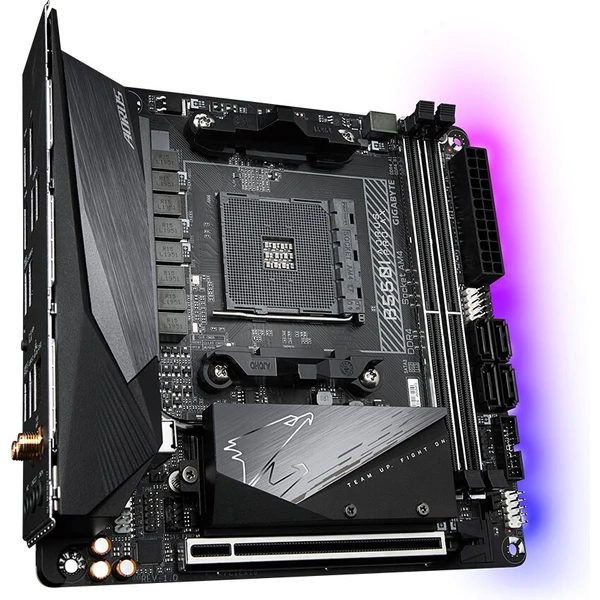 GIGABYTE B550I AORUS PRO AX - AMD B550 - Základní desky - Obrázek VKDKF00101