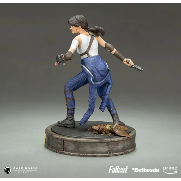 Soška Dark Horse Fallout (Amazon) - Lucy - Sochy a sošky - Obrázek W0K3000P01