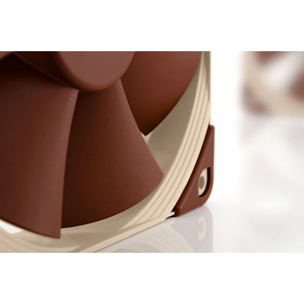NOCTUA ventilátor NF-F12 5V, 120x120cm - Ventilátory pro PC - Obrázek W1O4000L01
