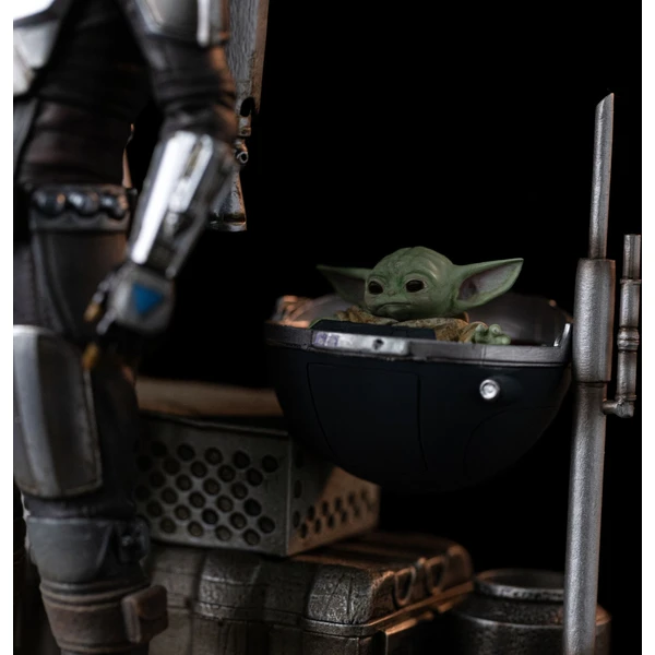 Soška Iron Studios Art Scale 1/10 SW: The Mandalorian - Din Djarin and Grogu 21,3 cm - Sochy a sošky - Obrázek W9Z9000K01