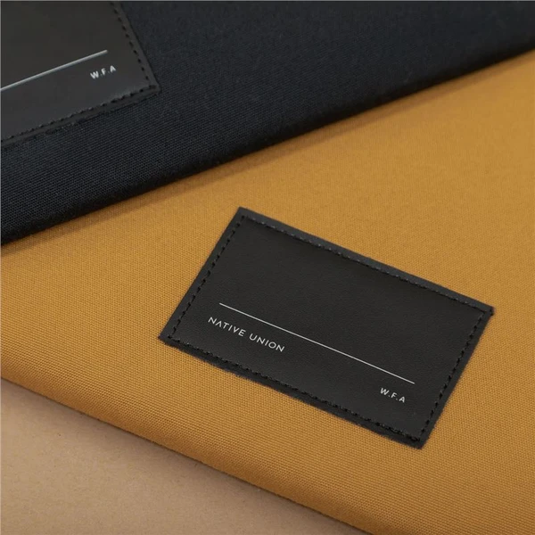 Native Union WFA Stow Lite Sleeve pouzdro Macbook 14" kraft - Pouzdra - Obrázek WOV3000K01