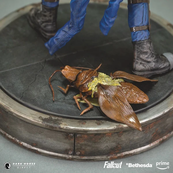 Soška Dark Horse Fallout (Amazon) - Lucy - Sochy a sošky - Obrázek Z0K3000P01