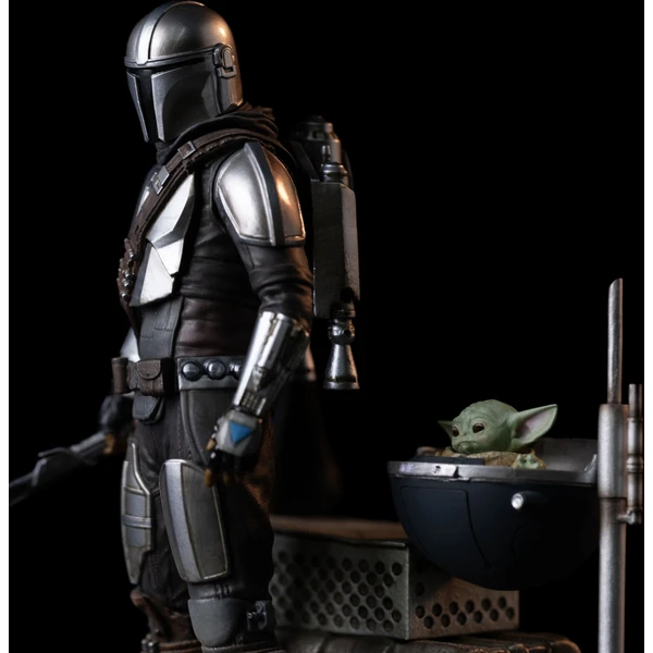Soška Iron Studios Art Scale 1/10 SW: The Mandalorian - Din Djarin and Grogu 21,3 cm - Sochy a sošky - Obrázek Z9Z9000K01
