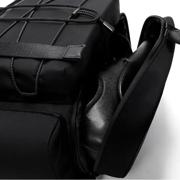 MyBalo Horizon cestovní batoh na notebook černý - Batohy - Obrázek ZAAE000K01
