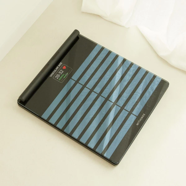 Withings Body Scan chytrá zdravotní stanice černá - Chytré váhy - Obrázek ZEHP100501