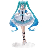 Figurka Taito Hatsune Miku Wonderland Cinderella Ver. 18 cm          - Figurky