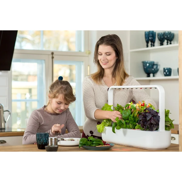 Click and Grow Smart Garden 9 PRO chytrý květináč bílý - Květináče - Obrázek ZLF3G00101