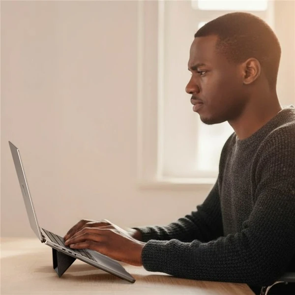 Spigen Slim Fold Laptop Stand LD201-S3 stojánek pro notebook/MacBook černý - Stojánky - Obrázek ab47717fba0c45a39d38190a18c0fd2e
