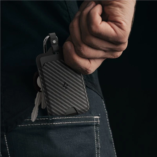 Spigen Tesla Card Holder pouzdro pro Tesla Key Card (2 ks) - Pouzdra - Obrázek afbf1fa7210143a1a924f35a6f0519af