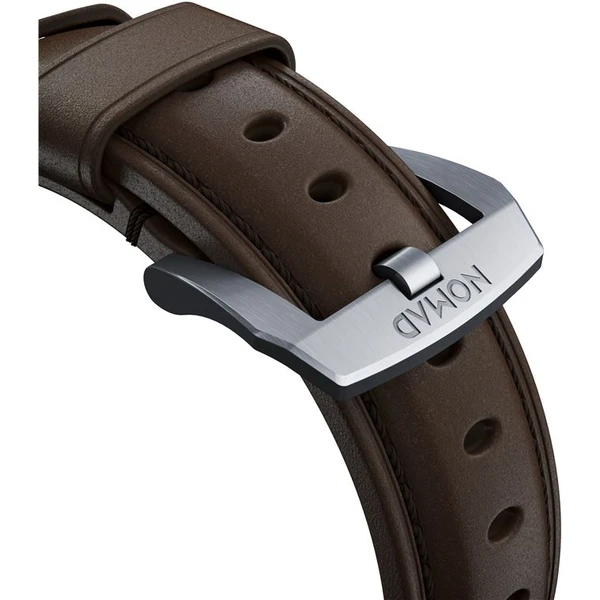Nomad Traditional kožený řemínek Apple Watch Ultra (49mm) 8/7 (45mm)/6/SE/5/4 hnědý/stříbrné přezky - Řemínky - Obrázek b5efa1e0eddf459b9a576e57d1ce0c43