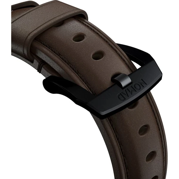 Nomad Traditional kožený řemínek Apple Watch Ultra (49mm) 8/7 (45mm)/6/SE/5/4 hnědý/černé přezky - Řemínky - Obrázek bd7db8dc146d4eec8722ea63b4aaf204