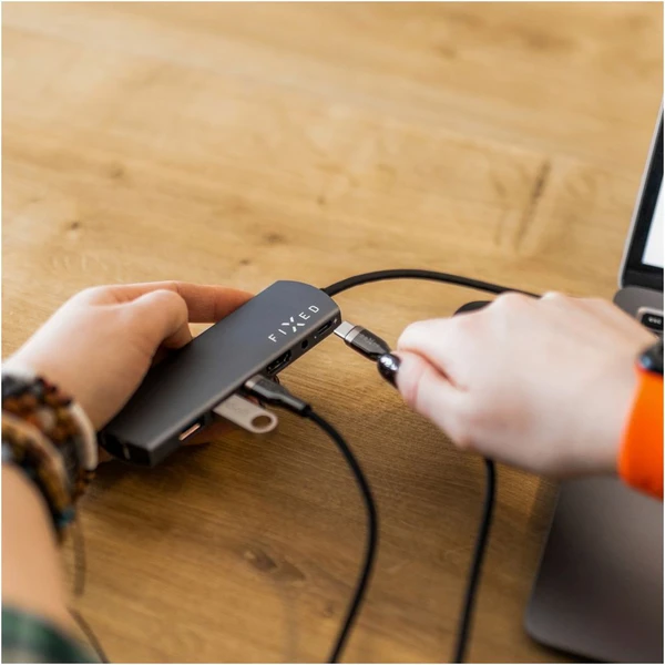 FIXED USB-C/USB-C napájecí kabel 100W 0,5m černý - Kabely a redukce - Obrázek c2b5ae48e5dc4129b778c8a35cf03942