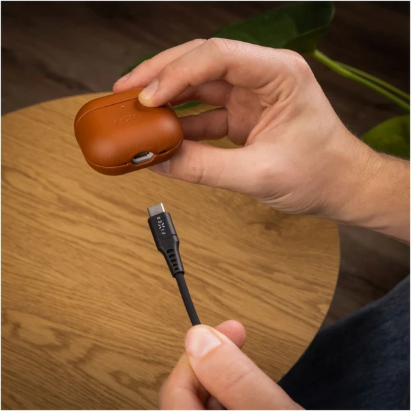 FIXED PodsLeather kožené pouzdro pro Apple AirPods 4 hnědé - Pouzdra - Obrázek c8c63a3cf0a049b2917dbad2cb167061