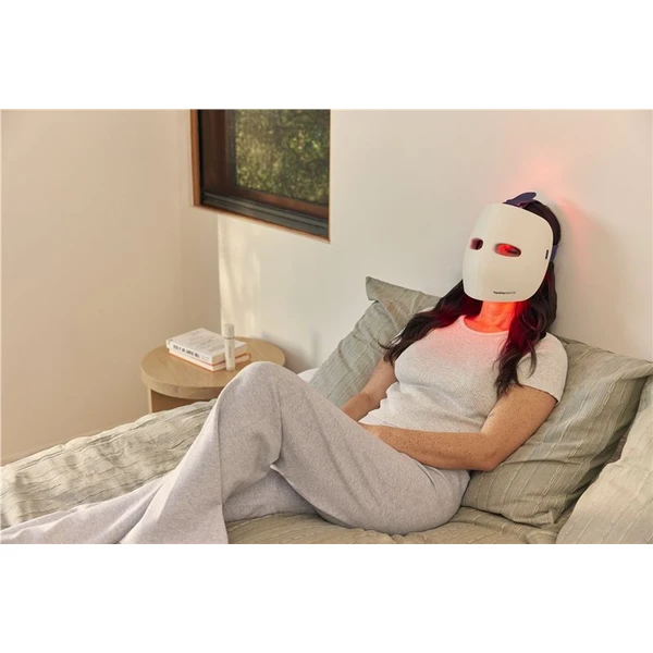 Therabody TheraFace Mask Glo LED pleťová maska - Čističe pleti - Obrázek ce0ef5268ade4cabb112bfa32a8f1a5d