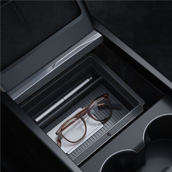 Organizér pro přední konzoli Spigen Tesla Sliding Console Organizer - černý