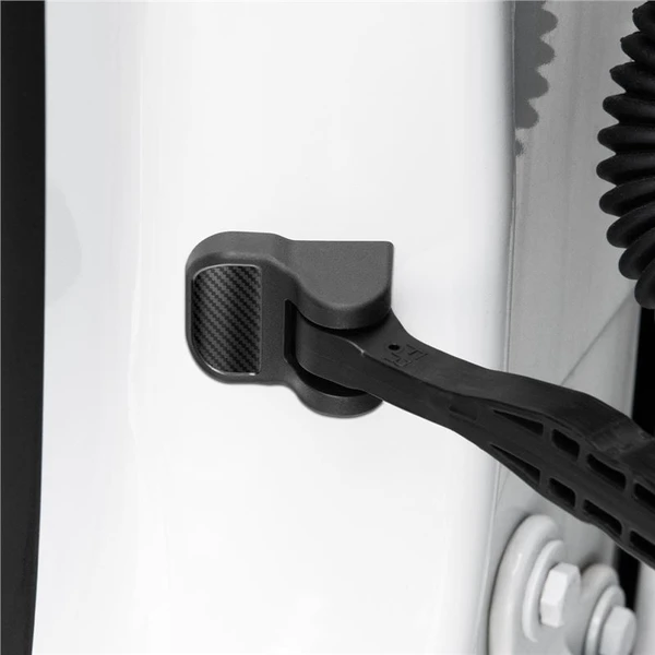 Spigen Door Lock Cover kryt zámku dveří Tesla Model Y/3 černá - Vychytávky - Obrázek d5809180eee44d4c8ec9e63a74883f51