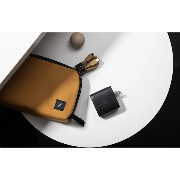 Native Union Belt Cable USB-C/USB-C kabel 1,2m, 60W horčicový - Kabely a redukce - Obrázek d92ff957ec77495cb1818c0e54dc85fa