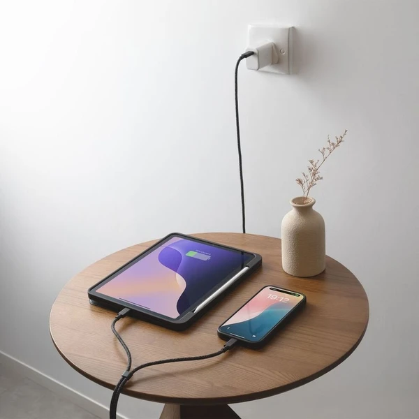 Native Union Belt Cable USB-C/USB-C kabel 2m, 60W cosmos - Kabely a redukce - Obrázek d_056a03a59a4c4b9fb4ea9459e644766b