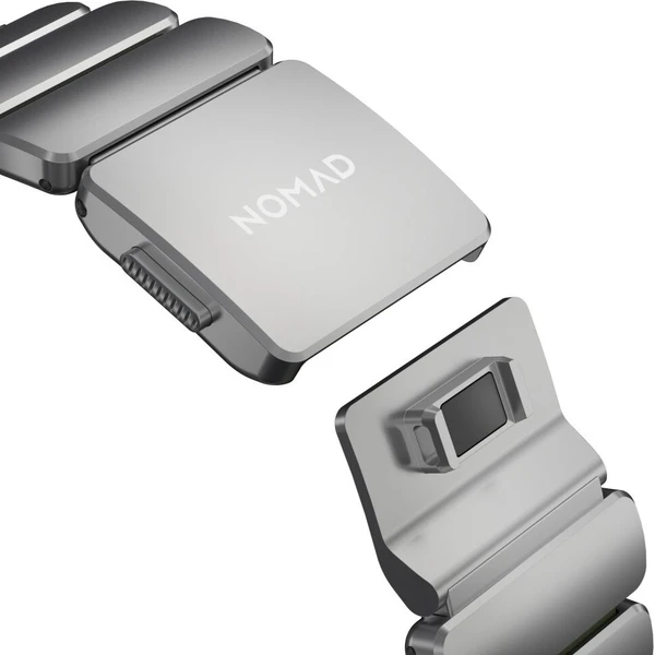 Nomad Stratos Band FKM řemínek Apple Watch 45/46/49mm Natural Titanium Forest Green - Řemínky - Obrázek d_0de3057c7a7043fba53941af771f6aaa