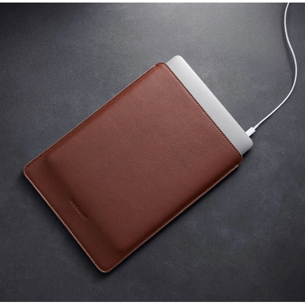 Woolnut Leather Sleeve kožené pouzdro MacBook Neo hnědé - Pouzdra - Obrázek d_12ad1c89bd01460aa2c3b404957542db