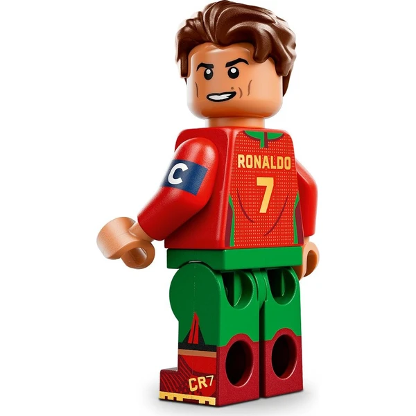 LEGO Editions 43012 Cristiano Ronaldo – Hvězdné momenty fotbalu - LEGO - Obrázek d_2a9360347a5f40b3b9b1826bcd7ecb60
